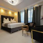 Aix La Chapelle, Exclusive Apartments, Wellness And More, Hotel *