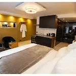 Hotel Aix La Chapelle, Exclusive Apartments, Wellness And More, Aquisgrano