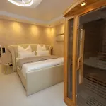 Aix La Chapelle, Exclusive Apartments, Wellness And More, Hotel *