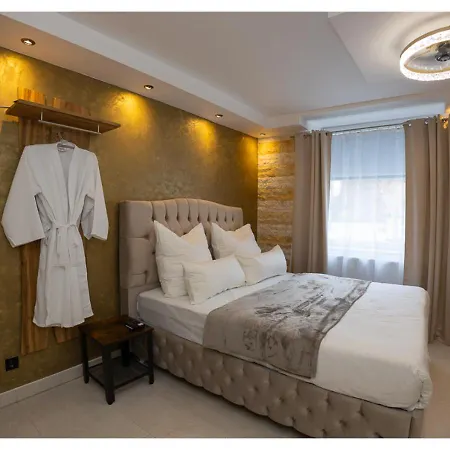 Aix La Chapelle, Exclusive Apartments, Wellness And More, فندق