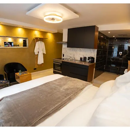 Hotel Aix La Chapelle, Exclusive Apartments, Wellness And More, Aken