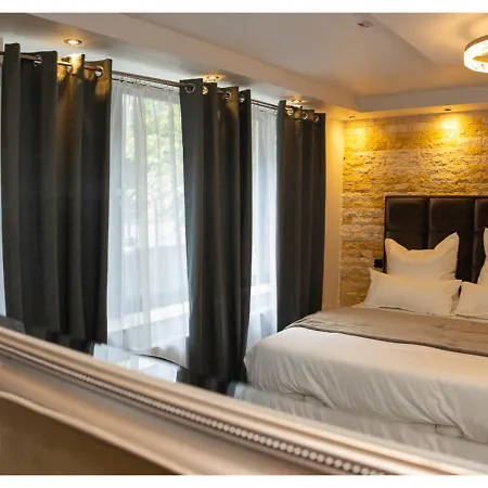 Aix La Chapelle, Exclusive Apartments, Wellness And More, فندق