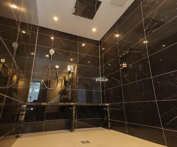 Hotel Aix La Chapelle, Exclusive Apartments, Wellness And More,