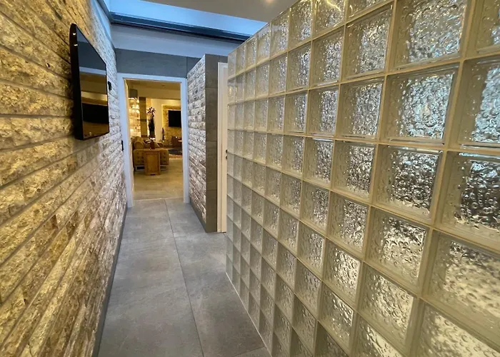 Hotel Aix La Chapelle, Exclusive Apartments, Wellness And More, *