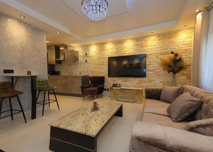 Aix La Chapelle, Exclusive Apartments, Wellness And More, 酒店 *